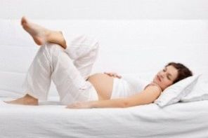 Почему болят ноги при беременности