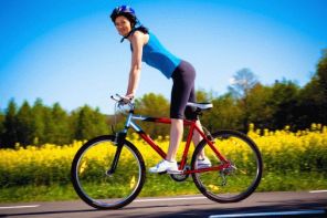 Почему болит колено после велосипеда