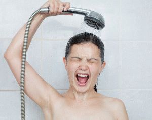 Принимайте душ чаще обычного