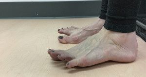 Упражнение для пальцев стопы